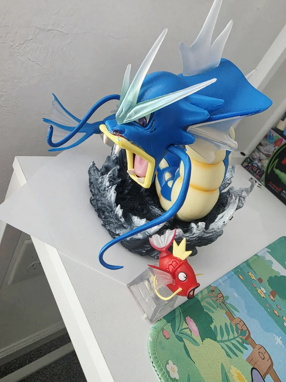 Gyarados & Magikarp Pokemon Decor Figurine Evolution Set